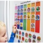 Busy Kid Magnetic Weekly Activity Planner