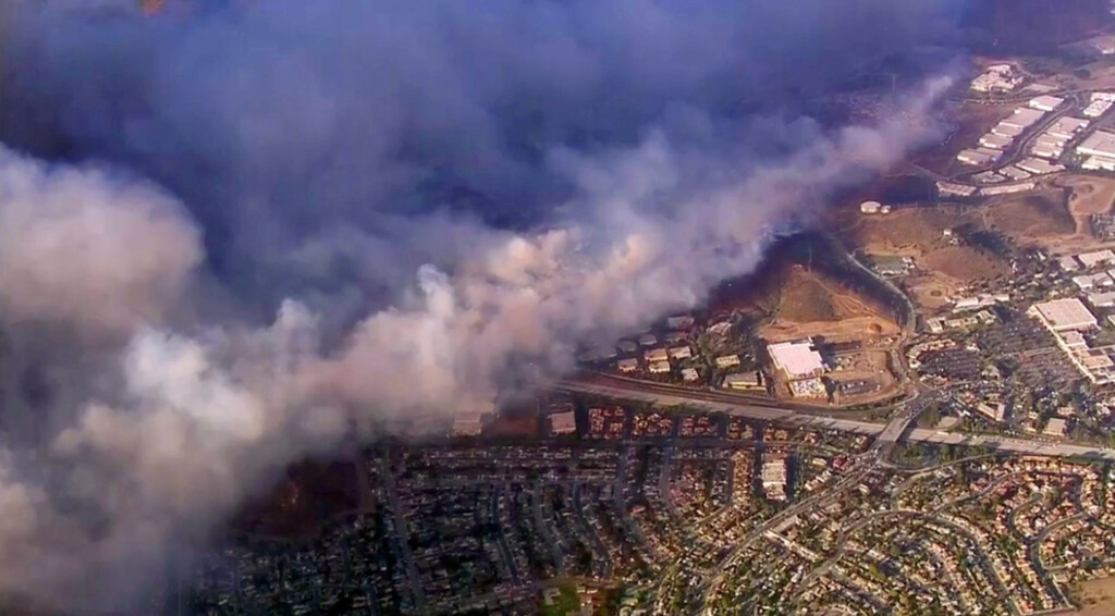 Wildfire Devastates California Town Of Paradise Kingman Daily Miner 